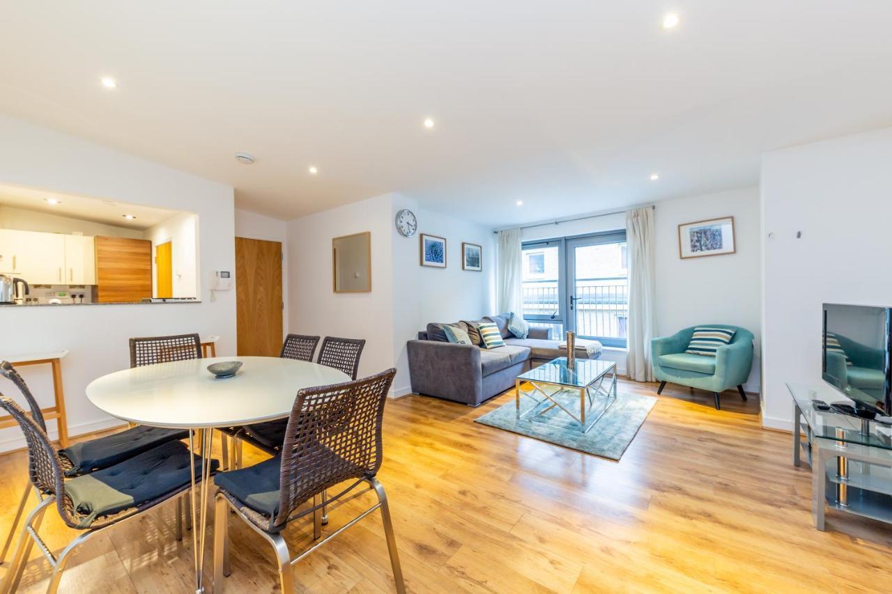 2 Bed Executive Apartment Next To Liverpool Street Free Wifi By City Stay Aparts London Exterior photo
